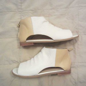 Kelsi Dagger Sandals